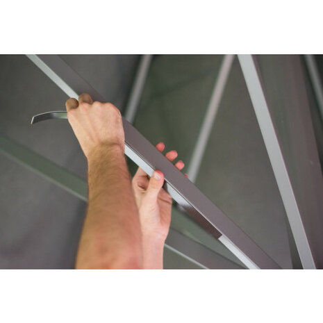 Parasol verlichting lux Claassen Buitenbeleving